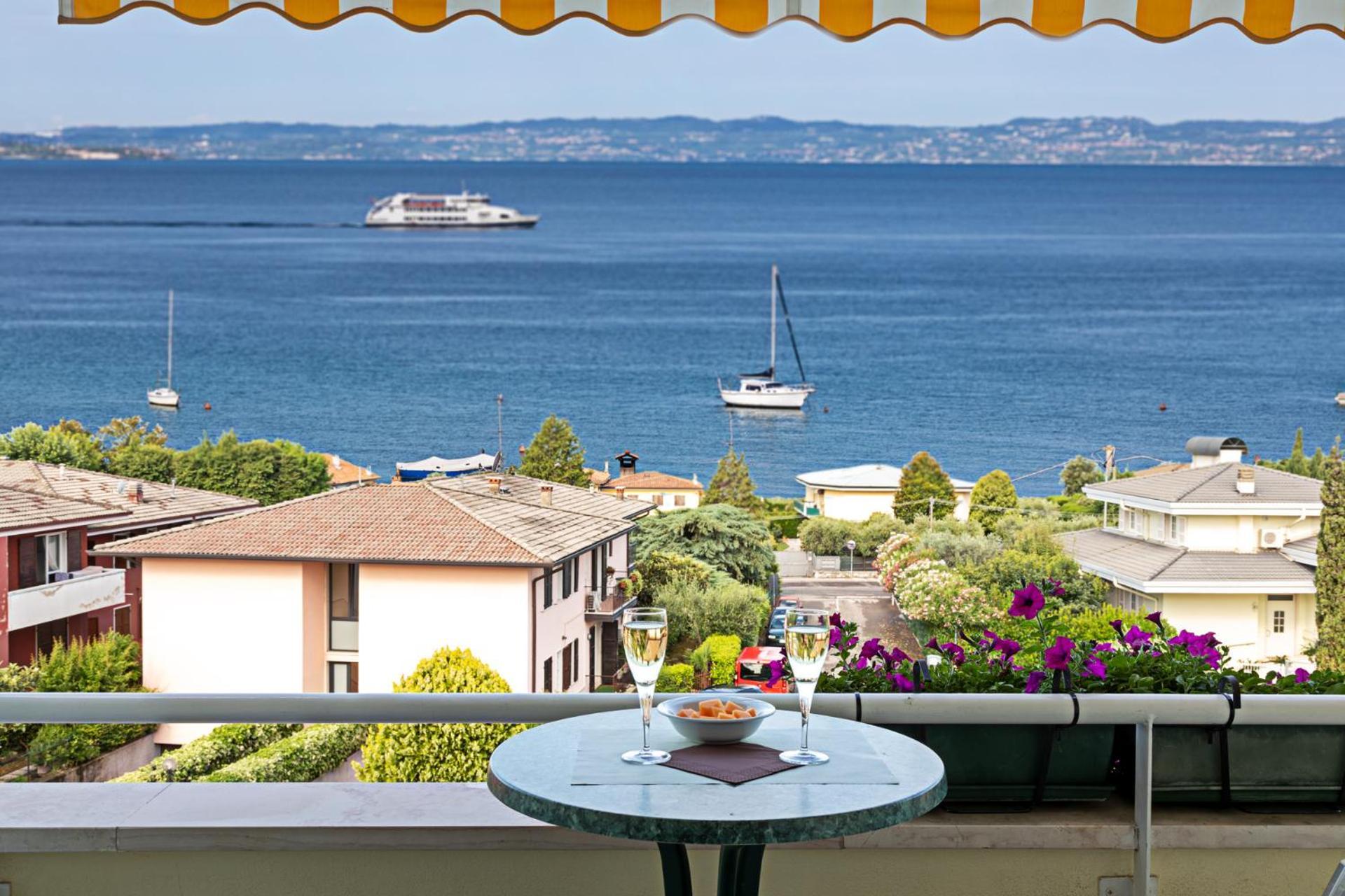 Hotel Gardenia & Villa Charme Adults Friendly 4Star Service Bardolino Eksteriør bilde