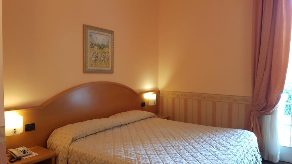 Hotel Gardenia & Villa Charme Adults Friendly 4Star Service Bardolino Eksteriør bilde