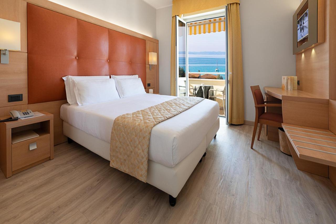 Hotel Gardenia & Villa Charme Adults Friendly 4Star Service Bardolino Eksteriør bilde