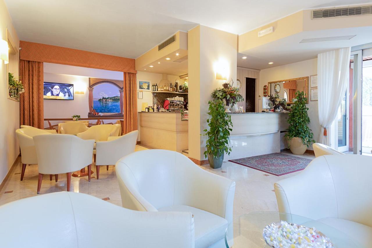Hotel Gardenia & Villa Charme Adults Friendly 4Star Service Bardolino Eksteriør bilde